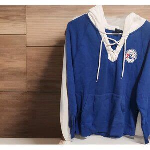 Philedelphia 76ers Womens NBA U Hooded Sweatshirt NWT Size Large Basketball